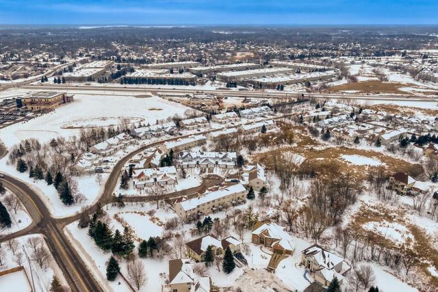 3929 Everest Lane N, Plymouth, MN 55446