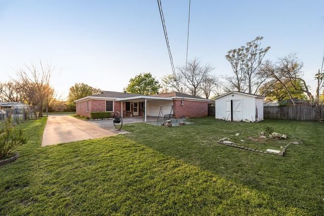 3908 Tejas Trail, Lake Worth, TX 76135