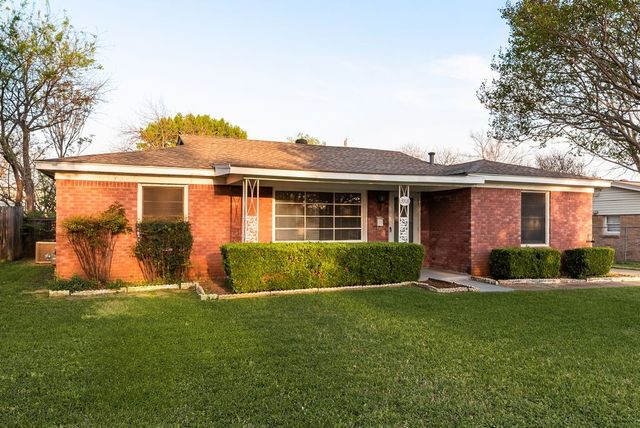 3908 Tejas Trail, Lake Worth, TX 76135