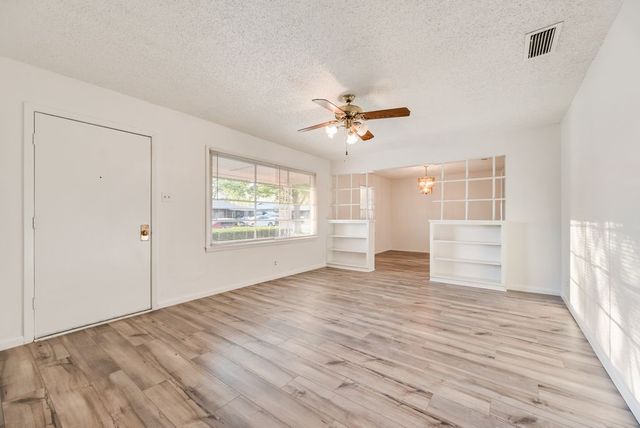 3908 Tejas Trail, Lake Worth, TX 76135