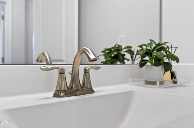 2930 Balbardie Drive, Apex, NC 27502