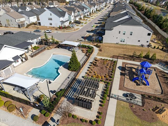 2930 Balbardie Drive, Apex, NC 27502