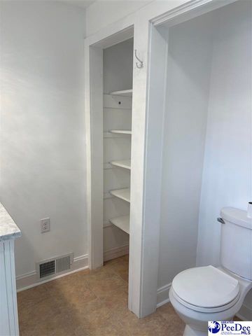 532 W College, Hartsville, SC 29550