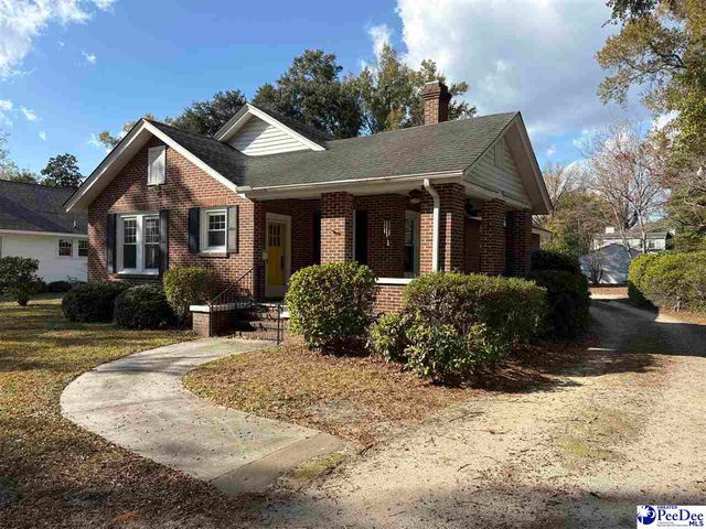 532 W College, Hartsville, SC 29550