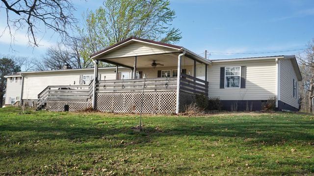 23650 S 620 Road, Wyandotte, OK 74370