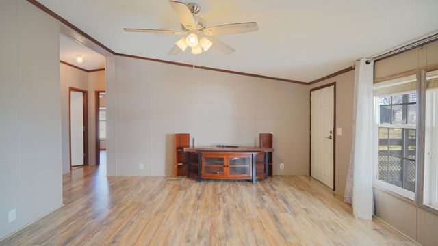 23650 S 620 Road, Wyandotte, OK 74370