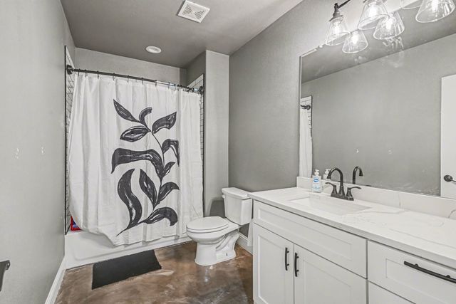 7729 Ella Young Drive, Fort Worth, TX 76135