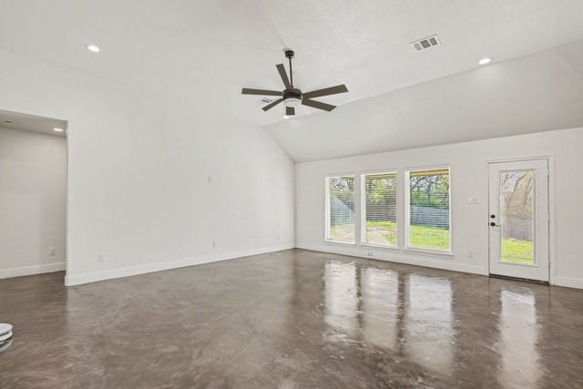 7729 Ella Young Drive, Fort Worth, TX 76135