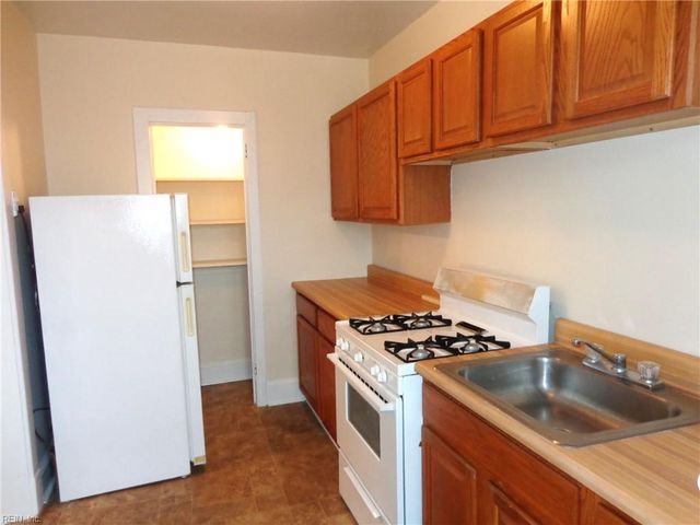 912 Spotswood Ave Apt B6, Norfolk, VA 23517
