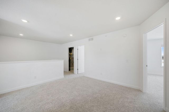 21781 Lilac Drive, Farmington, MN 55024