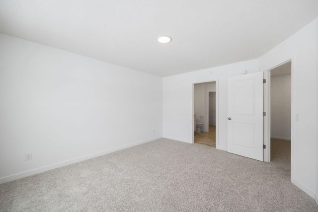 21781 Lilac Drive, Farmington, MN 55024