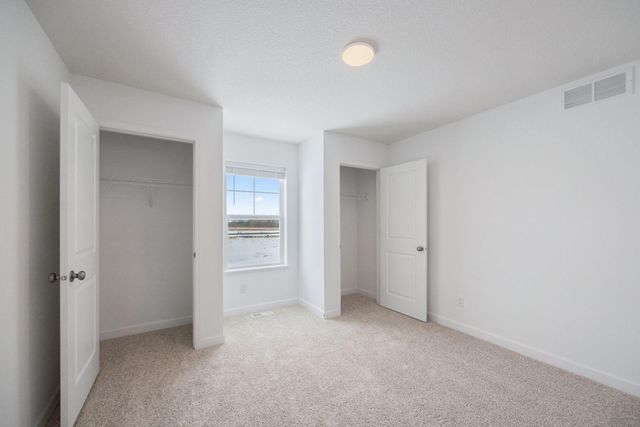 21781 Lilac Drive, Farmington, MN 55024