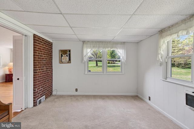 1702 PEMBERTON RD, Blue Bell, PA 19422
