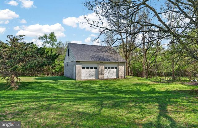 1702 PEMBERTON RD, Blue Bell, PA 19422