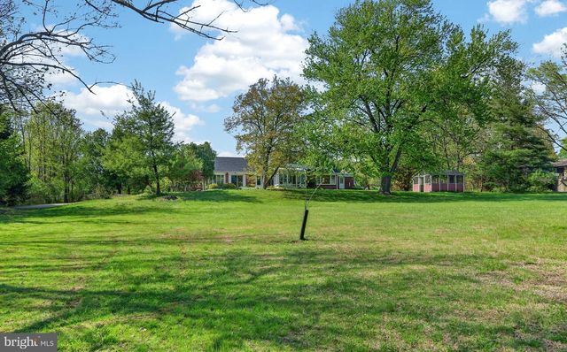 1702 PEMBERTON RD, Blue Bell, PA 19422