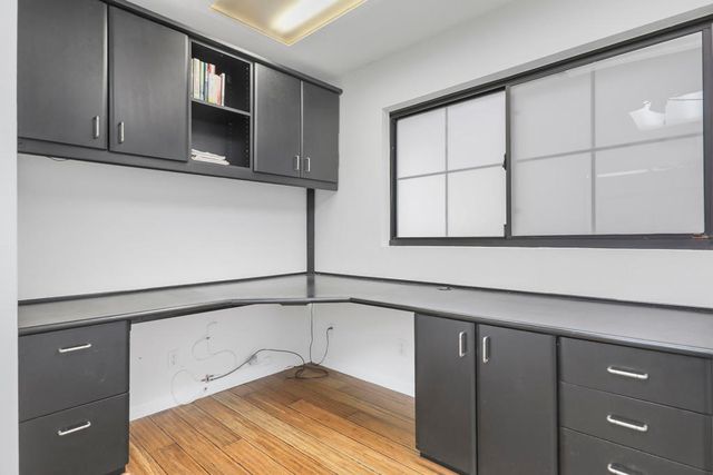 194 Green Mountain Drive, Palm Desert, CA 92211