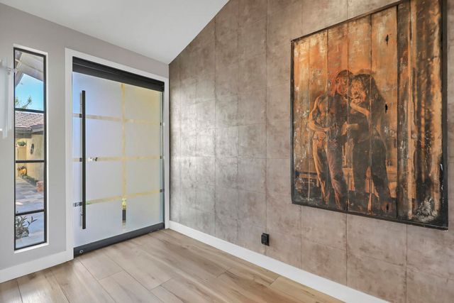 194 Green Mountain Drive, Palm Desert, CA 92211