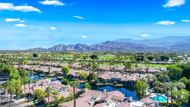 194 Green Mountain Drive, Palm Desert, CA 92211