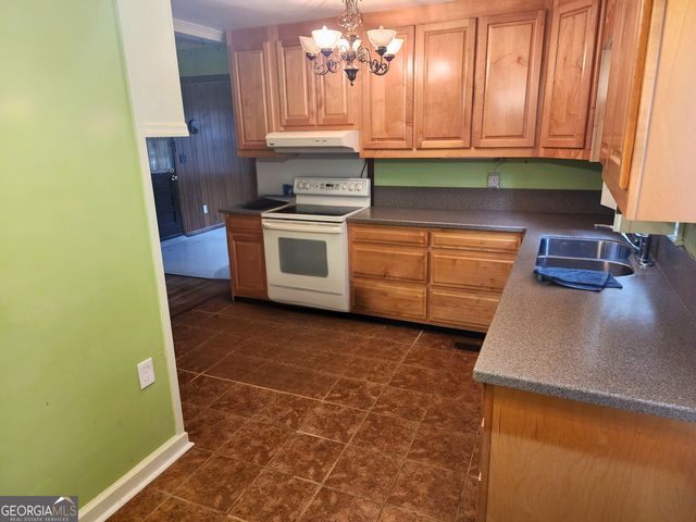 210 Penn Avenue, Dublin, GA 31021