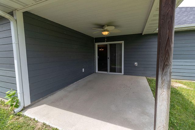 2809 AMBERWOOD CT, Columbia, MO 65203