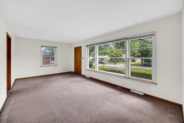 308 Maple Street, Glen Ellyn, IL 60137