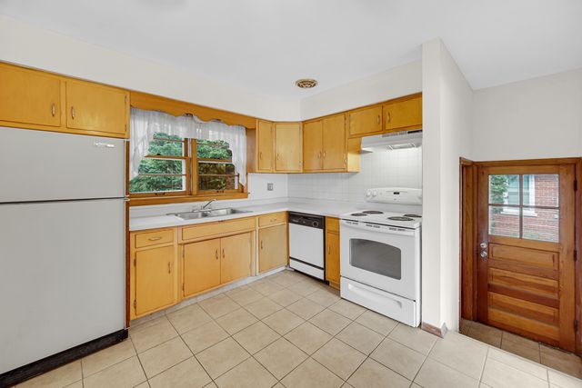308 Maple Street, Glen Ellyn, IL 60137