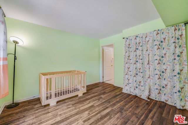 10924 Bloomfield Street 7, Los Angeles, CA 91602