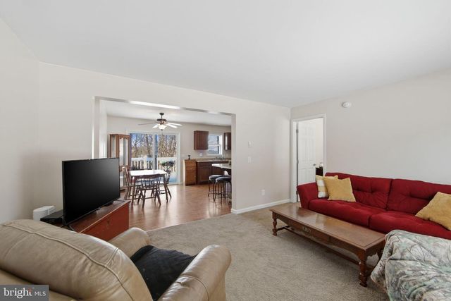 52 GOOD RD, New Providence, PA 17560