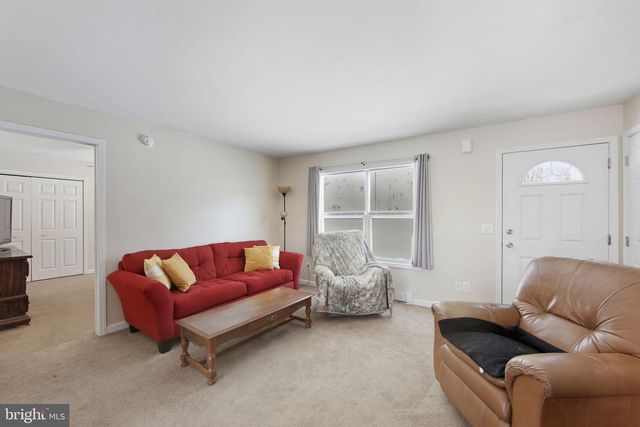 52 GOOD RD, New Providence, PA 17560