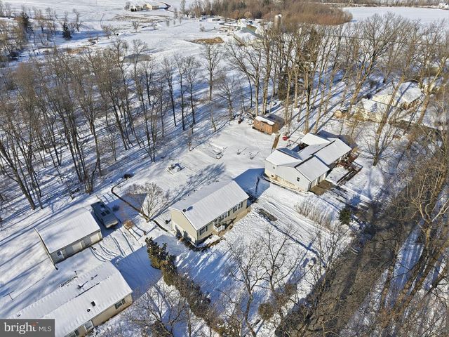 52 GOOD RD, New Providence, PA 17560