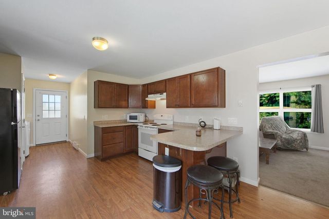 52 GOOD RD, New Providence, PA 17560