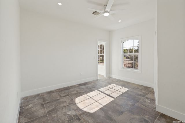 72 JANA LN, Spring Branch, TX 78070