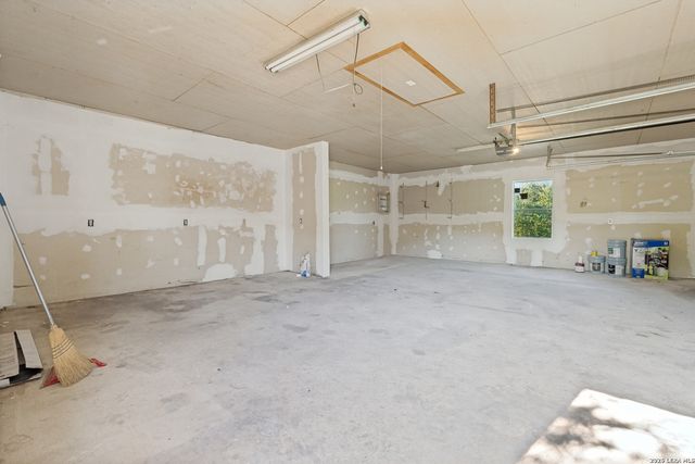 72 JANA LN, Spring Branch, TX 78070