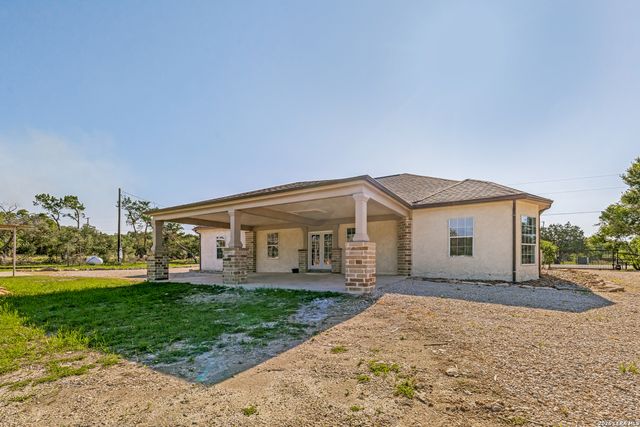 72 JANA LN, Spring Branch, TX 78070