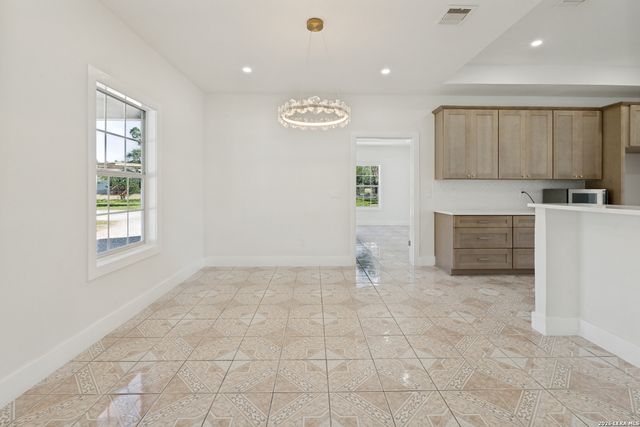 72 JANA LN, Spring Branch, TX 78070