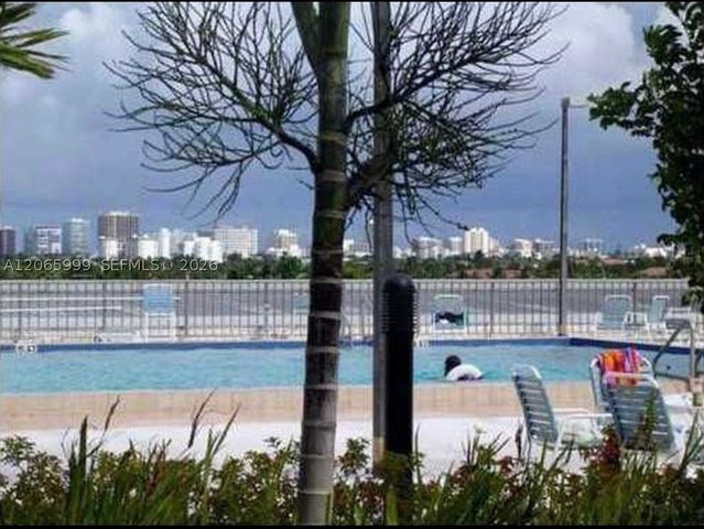 13499 Biscayne Blvd 506, North Miami, FL 33181