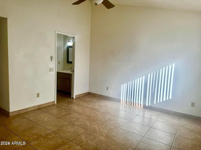 1825 E SANDRA Terrace, Phoenix, AZ 85022
