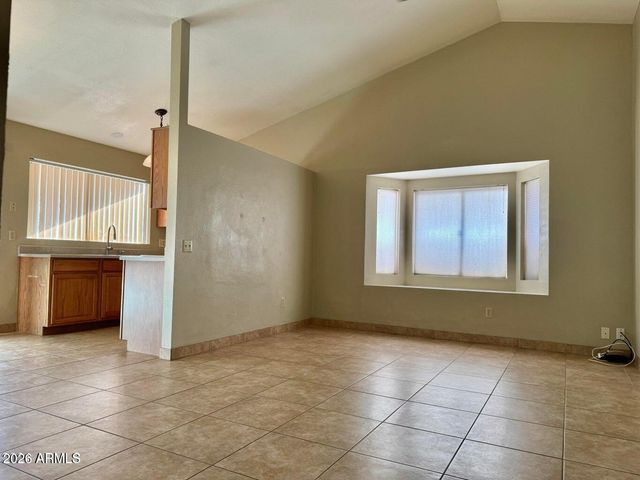 1825 E SANDRA Terrace, Phoenix, AZ 85022