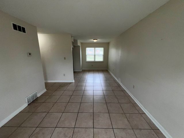 580 BLACKHAWK RD, Memphis, TN 38109