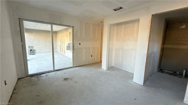 3449 NE 8th PL, Cape Coral, FL 33909