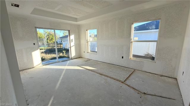 3449 NE 8th PL, Cape Coral, FL 33909