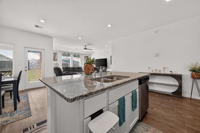 16107 Jordan Meadow Way, Hockley, TX 77447