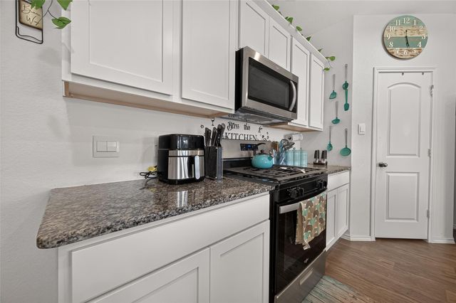 16107 Jordan Meadow Way, Hockley, TX 77447