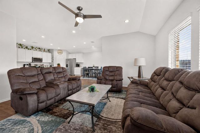16107 Jordan Meadow Way, Hockley, TX 77447