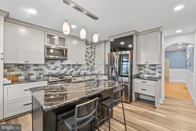 3739 ELM AVE, Baltimore, MD 21211