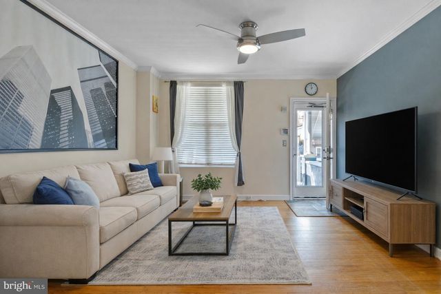 3739 ELM AVE, Baltimore, MD 21211