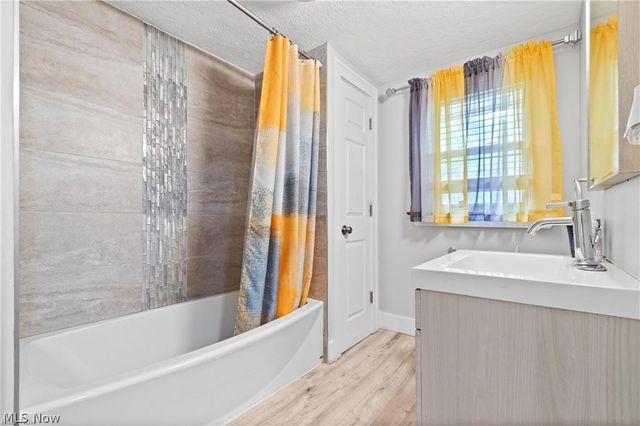 444 Evers Street, Akron, OH 44310