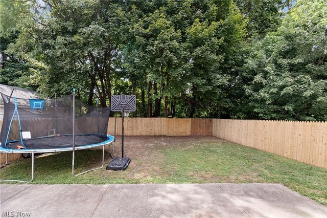 444 Evers Street, Akron, OH 44310