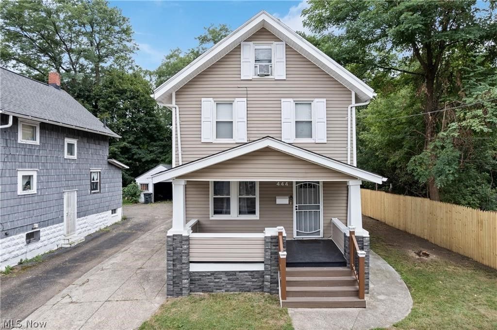 444 Evers Street, Akron, OH 44310