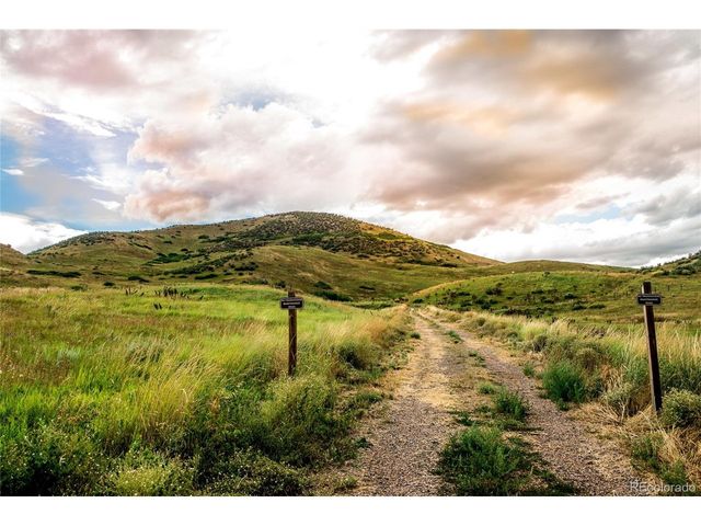 2308 S Orchard Way, Lakewood, CO 80228